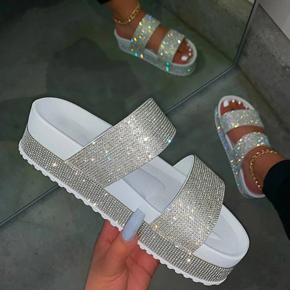 Fashion High Heels Rhinestones Slides Slippers for Women Ins Diamonds Sandals Slipper Summer Outdoor Beach Flat Sandal Ladies
Fashion High Heels Rhinestones Slides Slippers for Women Ins Diamonds Sandals Slipper Summer Outdoor Beach Flat Sandal Ladies