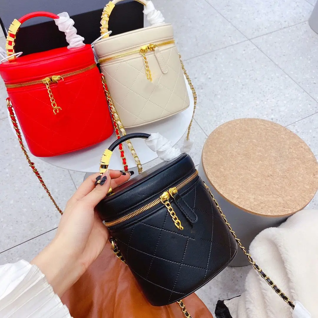 Cylindrical Cosmetic Bag With Removable Metal Letter Tote Bag Black Red Beige Fashion Women Handbag, 3 style
Cylindrical Cosmetic Bag With Removable Metal Letter Tote Bag Black Red Beige Fashion Women Handbag, 3 style