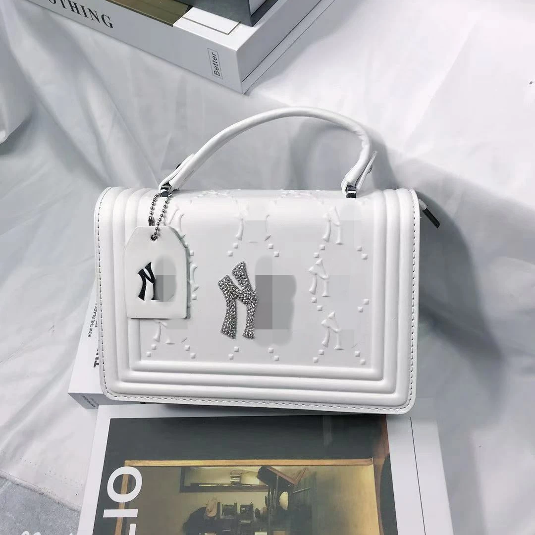 Fashion bags women handbags luxury ny purse and hat set ladies Hand bags for Women purse and handbags 2021, White
Fashion bags women handbags luxury ny purse and hat set ladies Hand bags for Women purse and handbags 2021, White