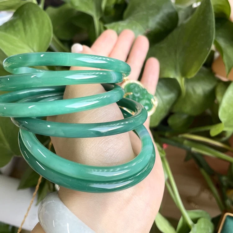 Jialin Jewelry Newest Bangle Natural Jade Green Jade Bracelet Bangles For Women Gift, Picture shows
Jialin Jewelry Newest Bangle Natural Jade Green Jade Bracelet Bangles For Women Gift, Picture shows