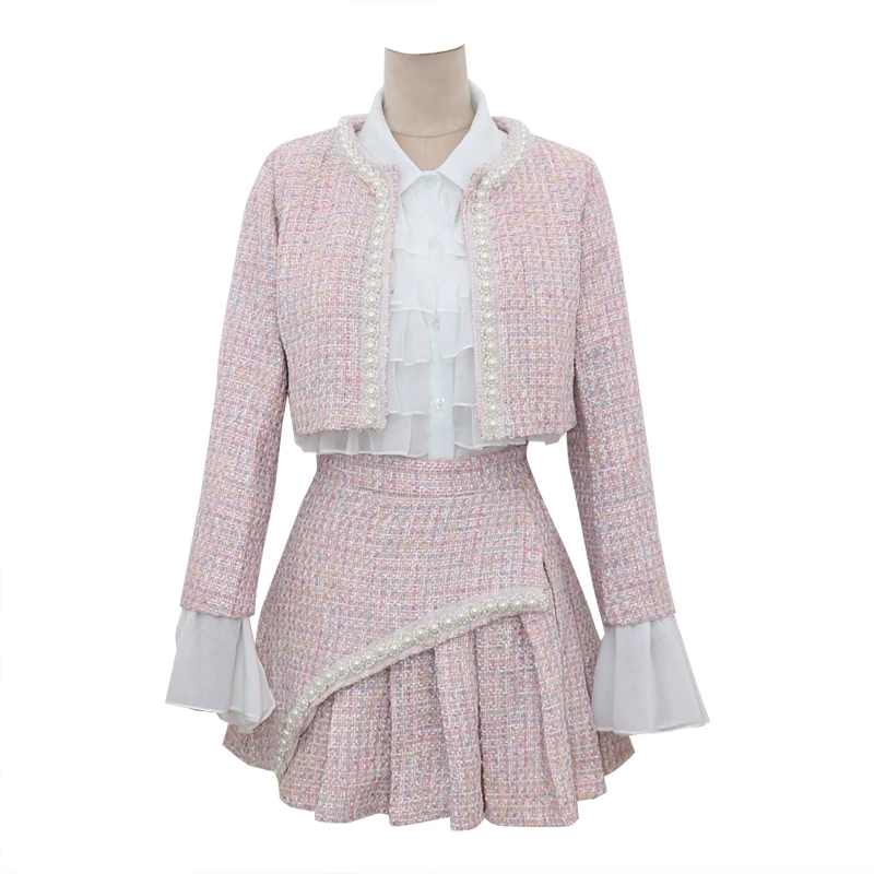 Elegant Style Tweed Skirt Suit Women's Autumn New Pearl Beads Short Coat Ruffled Shirt Pleated Mini Skirt Three-Piece Outfits
Elegant Style Tweed Skirt Suit Women's Autumn New Pearl Beads Short Coat Ruffled Shirt Pleated Mini Skirt Three-Piece Outfits