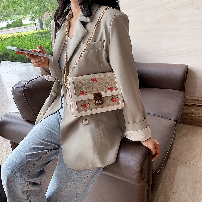 ST-0793 Small Ck Mickey Creative Design New Tide Joker Small Package Chain Satchel Fashion Handbags, Multi color
ST-0793 Small Ck Mickey Creative Design New Tide Joker Small Package Chain Satchel Fashion Handbags, Multi color