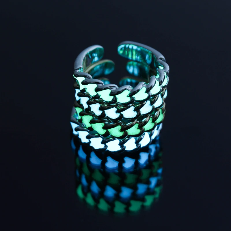 Glow In The Dark Chain Shape Ring For Women Men Glowing Luminous Adjustable Ring Jewelry Halloween Gift
Glow In The Dark Chain Shape Ring For Women Men Glowing Luminous Adjustable Ring Jewelry Halloween Gift
