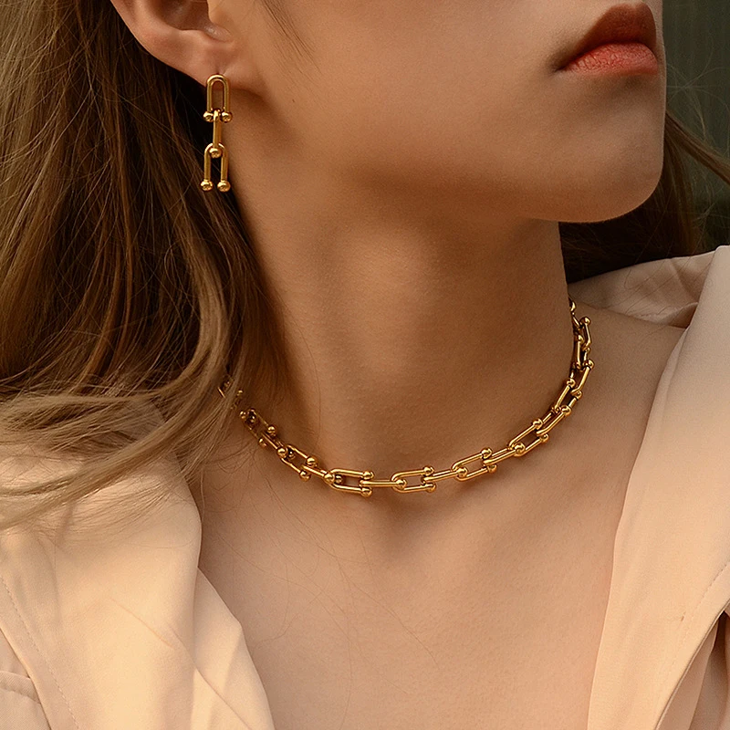 Luxury Stainless Steel 18k Gold Plated Chunky U Shape Link Chain Necklace Bracelet and Earrings Women Jewelry Set
Luxury Stainless Steel 18k Gold Plated Chunky U Shape Link Chain Necklace Bracelet and Earrings Women Jewelry Set