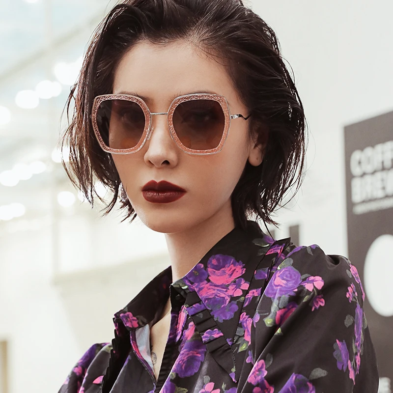 TikTok Fashion Glasses Polarized Oversize Square Frame Outdoor Ins Travel Casual Women Sunglasses
TikTok Fashion Glasses Polarized Oversize Square Frame Outdoor Ins Travel Casual Women Sunglasses