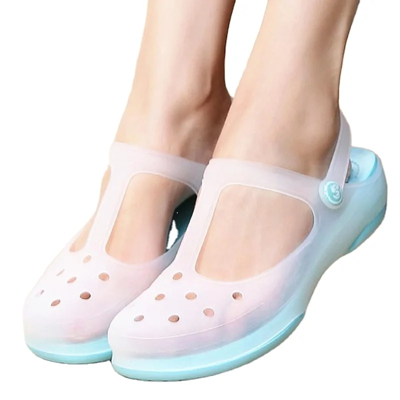 2021 Summer hot sale women transparent candy color jelly beach sandals Waterproof Classic EVA slippers shoes
2021 Summer hot sale women transparent candy color jelly beach sandals Waterproof Classic EVA slippers shoes