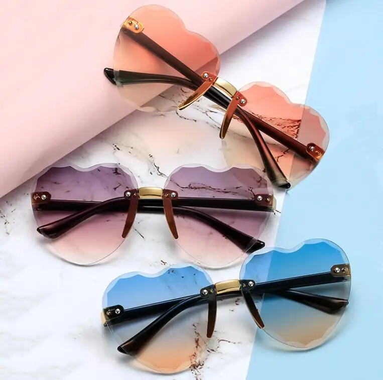 Pink Gray Blue Brown Orange Purple Lens Gradient Color 2021 Fashion Love Heart Round Girls Retro Oversized Kids Sunglasses
Pink Gray Blue Brown Orange Purple Lens Gradient Color 2021 Fashion Love Heart Round Girls Retro Oversized Kids Sunglasses