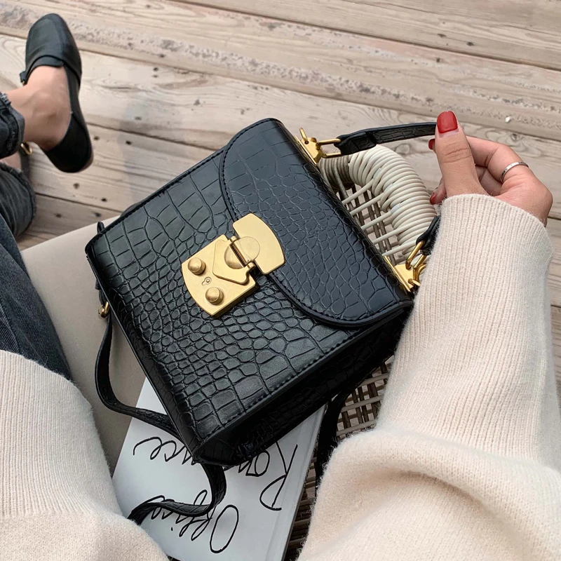 Mini Stone Pattern PU Leather Crossbody Bags For Women 2020 Lock Designer Shoulder Messenger Bag Female Handbags, As the pics
Mini Stone Pattern PU Leather Crossbody Bags For Women 2020 Lock Designer Shoulder Messenger Bag Female Handbags, As the pics
