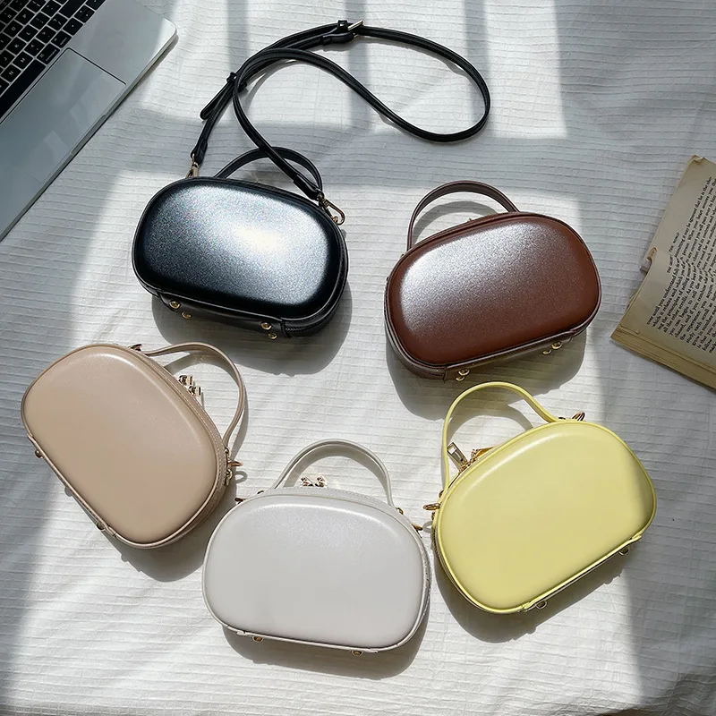 Women Korean fashion trend handbag elegant one shoulder crossbody bag cute ladies mobile phone bag girls
Women Korean fashion trend handbag elegant one shoulder crossbody bag cute ladies mobile phone bag girls