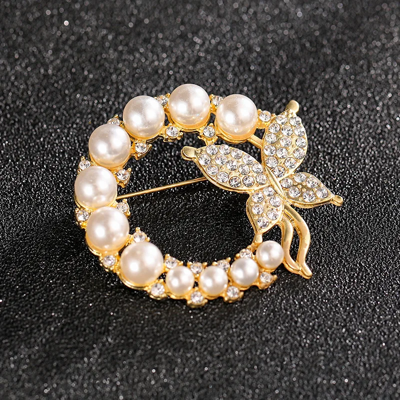 JC Crystal Wholesale Dress High-Grade Pearl Brooches Luxury Women Fashion Jewelry Brooches
JC Crystal Wholesale Dress High-Grade Pearl Brooches Luxury Women Fashion Jewelry Brooches