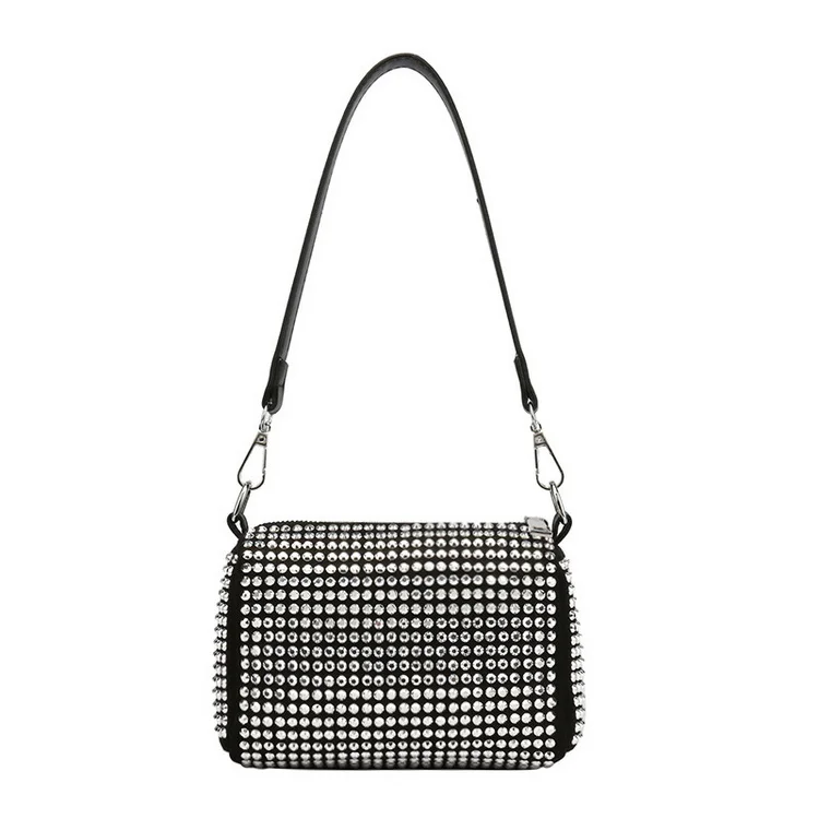 Large - Capacity Carrying Bag With Metal Chain New Women's Shoulder Bag Handbags, One
Large - Capacity Carrying Bag With Metal Chain New Women's Shoulder Bag Handbags, One