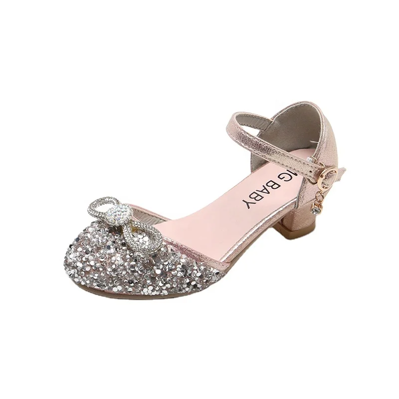 2021 spring and summer new trendy kids sandals high-heel 3cm crystal shoes fashion girls bow kont princess shoes children 
2021 spring and summer new trendy kids sandals high-heel 3cm crystal shoes fashion girls bow kont princess shoes children