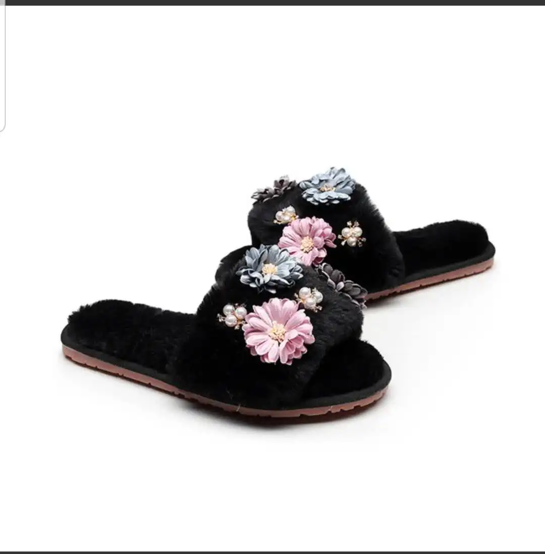 Wholesale open toe soft fashion winter comfy sole lady slides TPR slippers for women cotton house shoes
Wholesale open toe soft fashion winter comfy sole lady slides TPR slippers for women cotton house shoes
