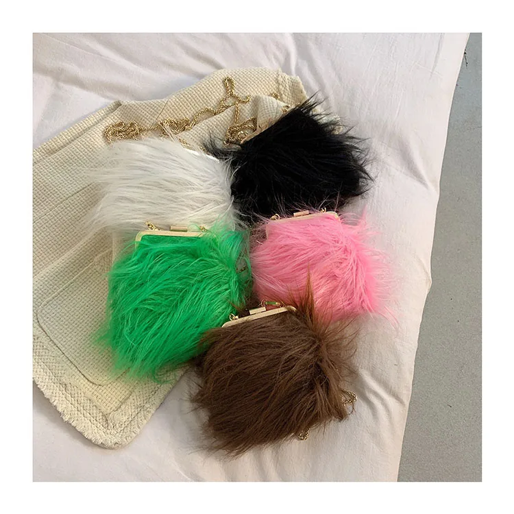 Ins Hot Fluffy Faux Fur Evening Party Clutch Bags Winter Ladies Dinner Lipstick Purses Small Furry Chain Messenger Bags Bolsas
Ins Hot Fluffy Faux Fur Evening Party Clutch Bags Winter Ladies Dinner Lipstick Purses Small Furry Chain Messenger Bags Bolsas