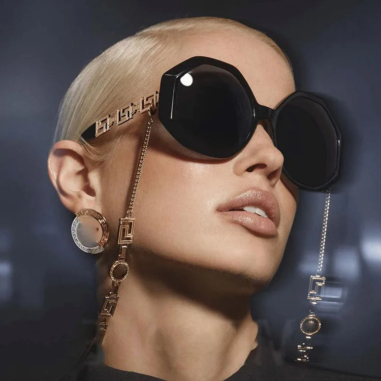 2021 European and American large frame glasses polygon ins retro sunglasses female personality metal hollow sunglasses, Picture
2021 European and American large frame glasses polygon ins retro sunglasses female personality metal hollow sunglasses, Picture
