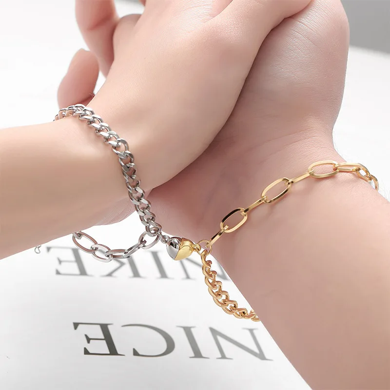 hot selling alloy love magnet suction stainless steel couple bracelet a pair of men's and women's gold ornament accessories
hot selling alloy love magnet suction stainless steel couple bracelet a pair of men's and women's gold ornament accessories