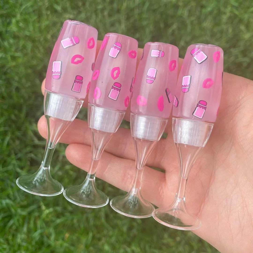 Hot Sale Private Label Vendor Tube Glitter Kit Transparent Plumping Little Girl Flower Custom Your Logo Lipgloss Lip Gloss
Hot Sale Private Label Vendor Tube Glitter Kit Transparent Plumping Little Girl Flower Custom Your Logo Lipgloss Lip Gloss