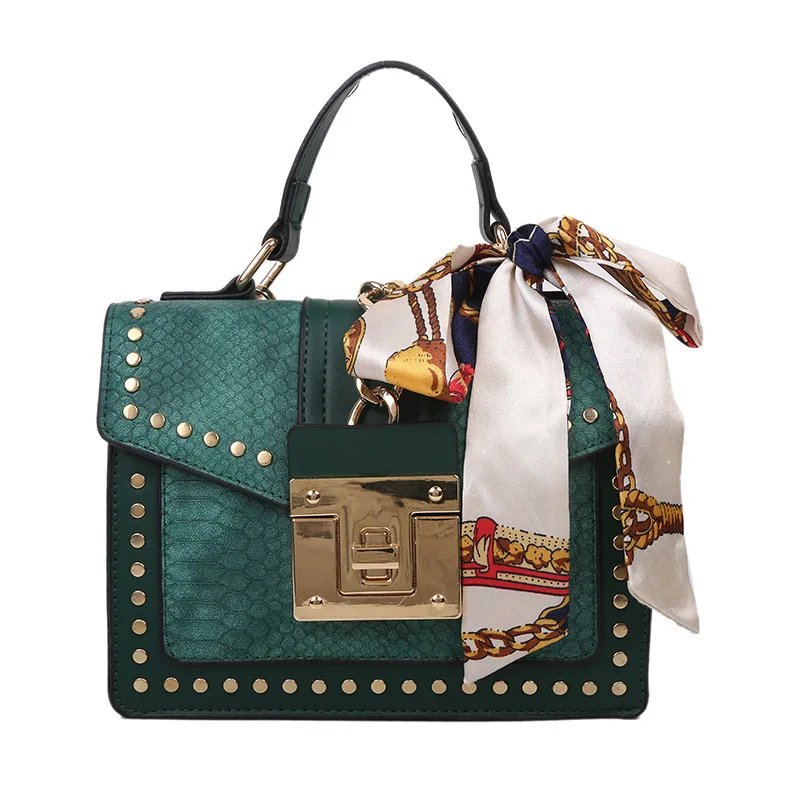 2021 new women's square bag PU leather women's designer handbag chain shoulder messenger bag, Coloful
2021 new women's square bag PU leather women's designer handbag chain shoulder messenger bag, Coloful