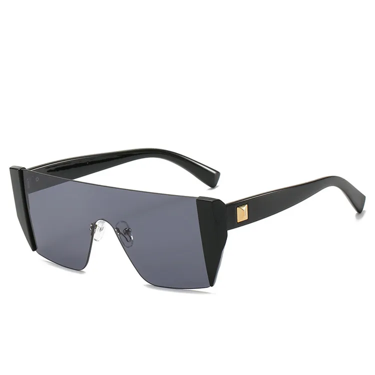 One-piece Sunglasses European and American trend all-match large-frame glasses metal accessories sunglasses, Picture shows
One-piece Sunglasses European and American trend all-match large-frame glasses metal accessories sunglasses, Picture shows