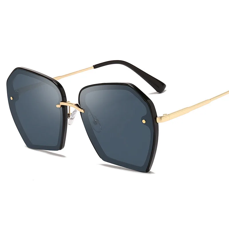 MOCOO fashion Europe and America eyewear irregular shape women and man sunglasses 2020, As you see
MOCOO fashion Europe and America eyewear irregular shape women and man sunglasses 2020, As you see