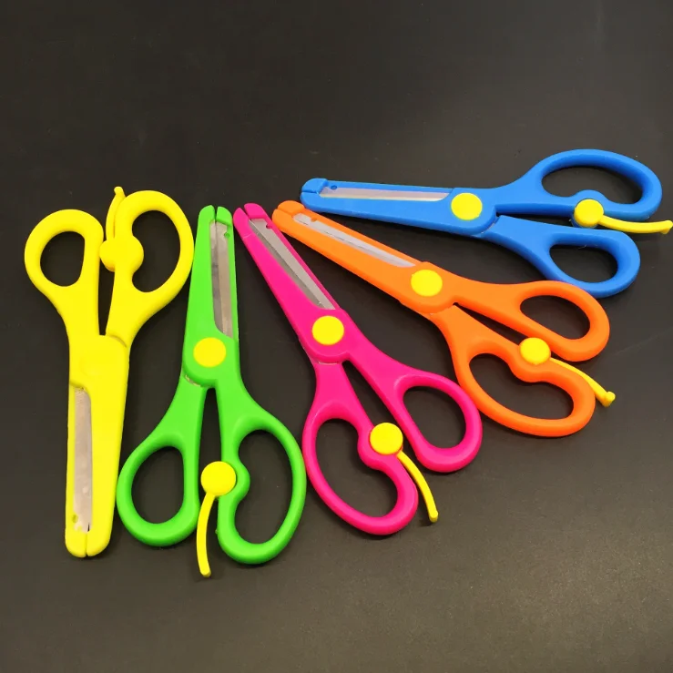 LOW MOQ customized cheap price high quality left handed scissors kids plastic scissor for kids
LOW MOQ customized cheap price high quality left handed scissors kids plastic scissor for kids