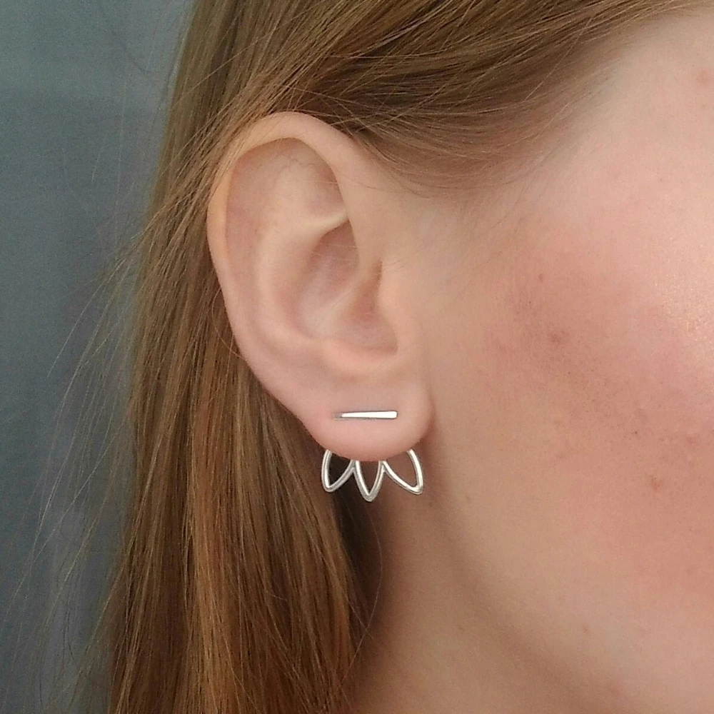 Dropshipping Silver Plated Earring Stud Tiny Women Stainless Steel Jewelry Retro Leaf Stud Earrings For Lady
Dropshipping Silver Plated Earring Stud Tiny Women Stainless Steel Jewelry Retro Leaf Stud Earrings For Lady