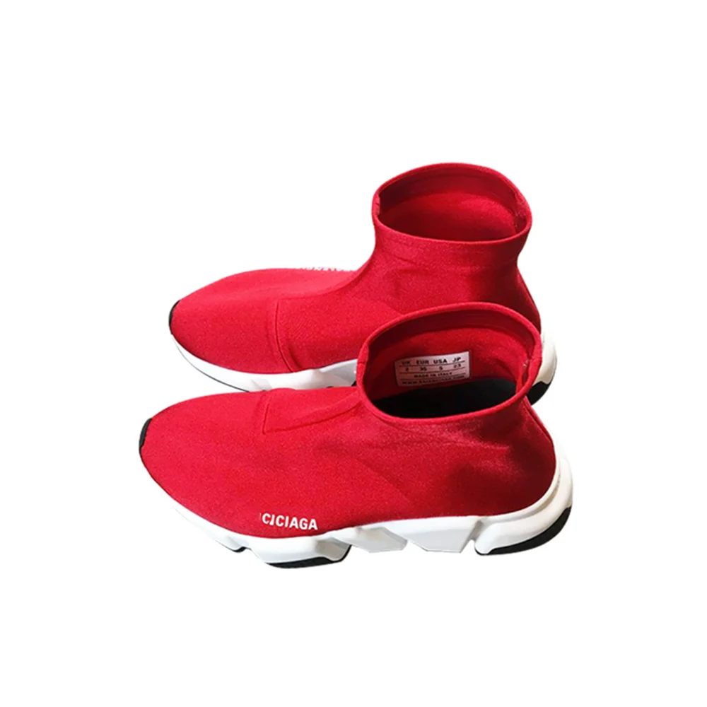 Wholesale high quality fashion best-selling brand sports shoes men and women casual socks shoes Christmas the best gift
Wholesale high quality fashion best-selling brand sports shoes men and women casual socks shoes Christmas the best gift