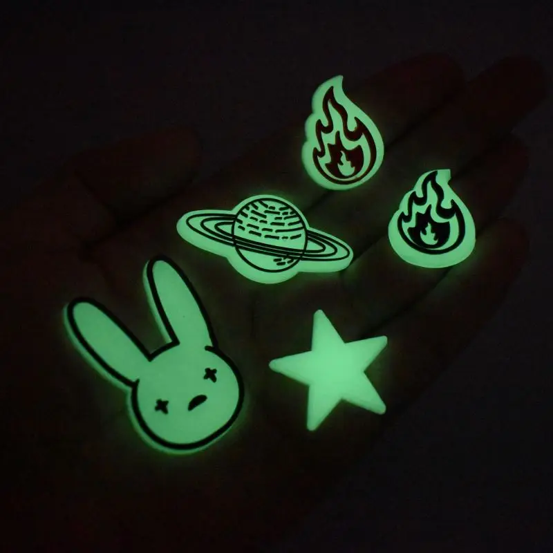 Wholesale Custom Glow in the Dark Bling Shoe Charms Accessories Cartoons Hole shoe buckle, As picture
Wholesale Custom Glow in the Dark Bling Shoe Charms Accessories Cartoons Hole shoe buckle, As picture
