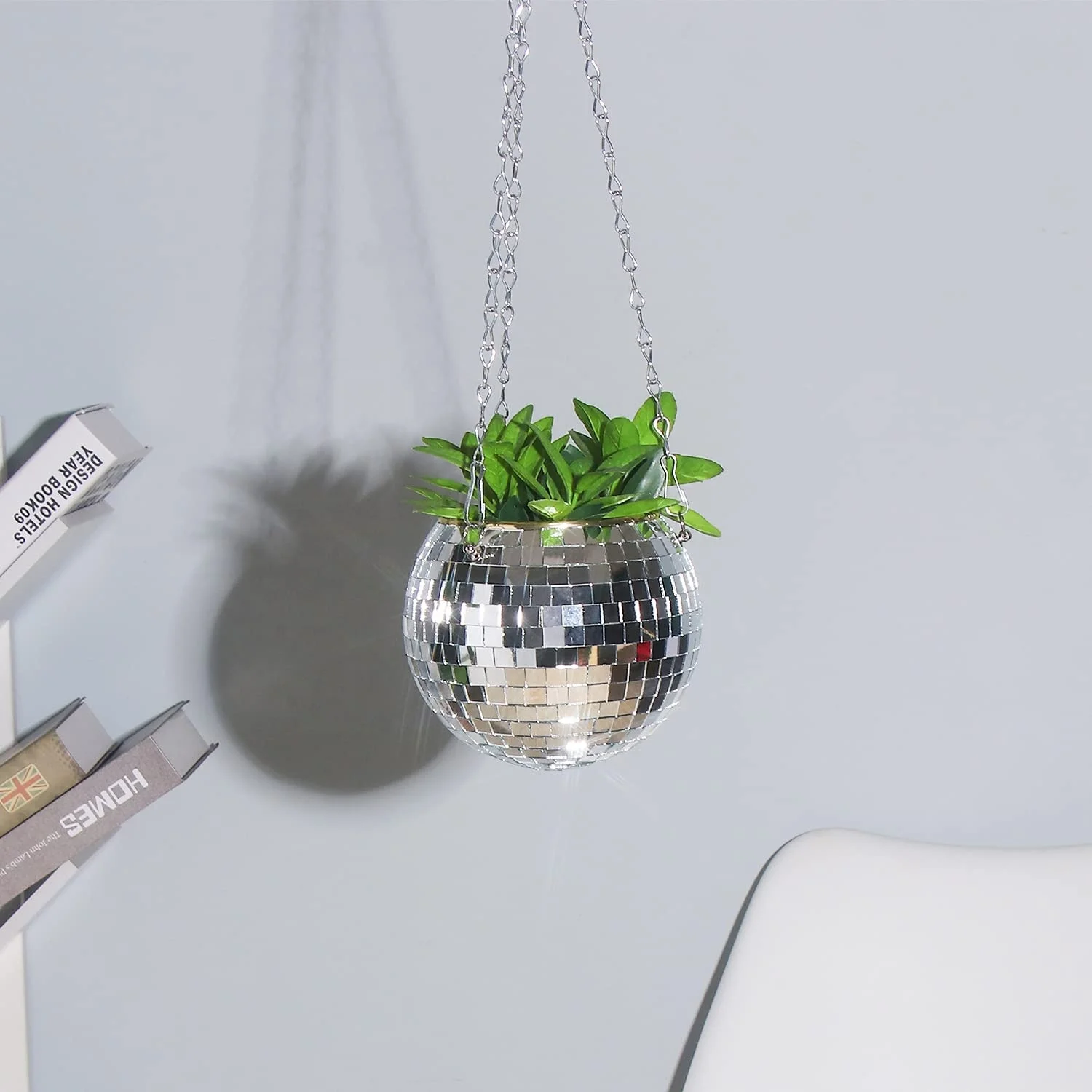 6 Inch/15CM disco ball planter home hanging disco ball planter 15cm disco planter mirror ball, Customized color
6 Inch/15CM disco ball planter home hanging disco ball planter 15cm disco planter mirror ball, Customized color