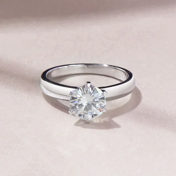 Wholesale Luxury Style 14K Gold Gram Price Engagement Ring moissanite Diamond Gold Band Ring, Lasting long
Wholesale Luxury Style 14K Gold Gram Price Engagement Ring moissanite Diamond Gold Band Ring, Lasting long