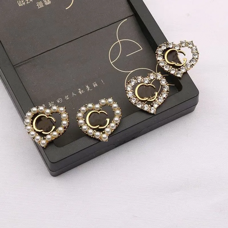925 silver needle earrings new wild fashion diamond pearl earrings letter G home earrings jewelry, Picture shows
925 silver needle earrings new wild fashion diamond pearl earrings letter G home earrings jewelry, Picture shows