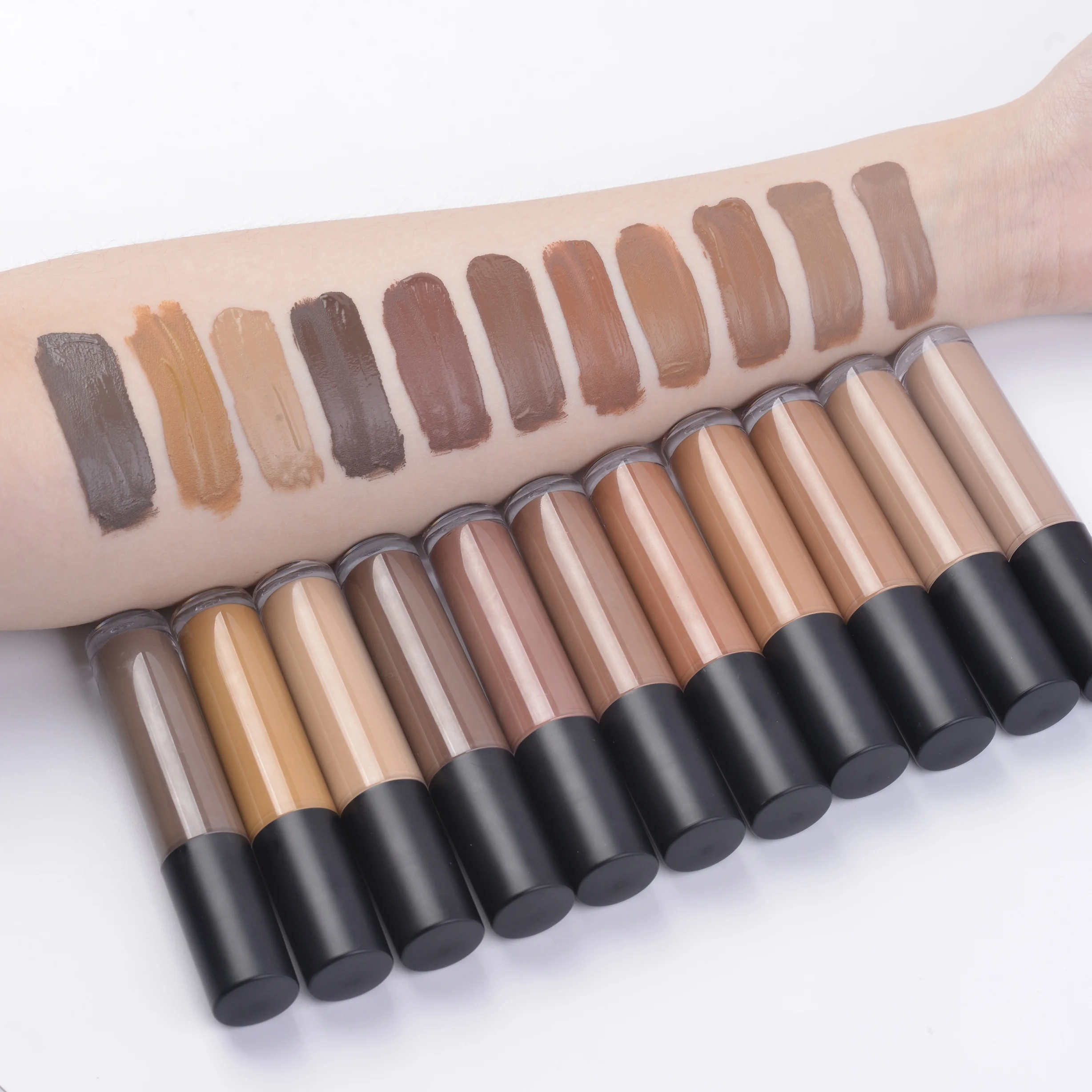OEM Private label Waterproof Matte Finish 16 Hour Long Lasting 6ml Full Coverage Makeup Liquid Concealer for Warm Skin Tone
OEM Private label Waterproof Matte Finish 16 Hour Long Lasting 6ml Full Coverage Makeup Liquid Concealer for Warm Skin Tone