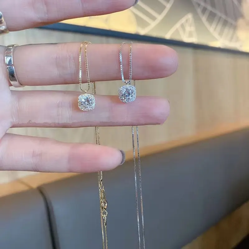 Luxury Minimalist Jewelry Tiny Square Zircon Pendant Necklace Women Gold Silver Plated Cushion Cut Cubic Zirconia Necklace
Luxury Minimalist Jewelry Tiny Square Zircon Pendant Necklace Women Gold Silver Plated Cushion Cut Cubic Zirconia Necklace