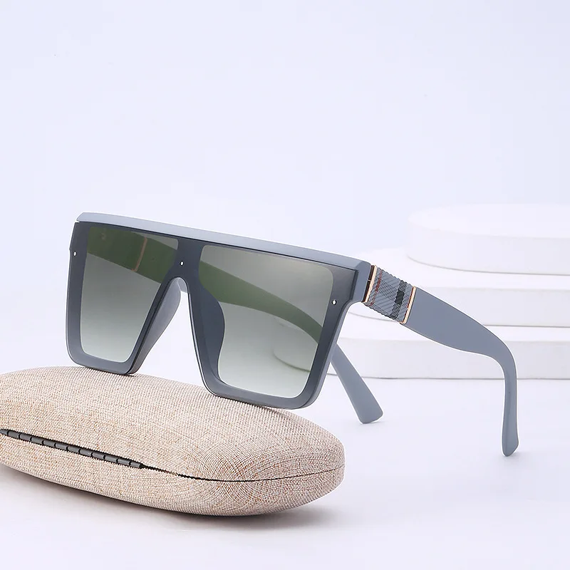 2021 Hot Sale Fashion One Piece Lens Oversized Square Women Men Tendy Shade Sunglasses, Customized color
2021 Hot Sale Fashion One Piece Lens Oversized Square Women Men Tendy Shade Sunglasses, Customized color
