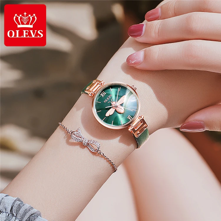 OLEVS 6895 Luxury Crystal Watch Women Waterproof Rose Gold Steel Strap Ladies Wrist Watches Bracelet Clock Relogio Feminino
OLEVS 6895 Luxury Crystal Watch Women Waterproof Rose Gold Steel Strap Ladies Wrist Watches Bracelet Clock Relogio Feminino