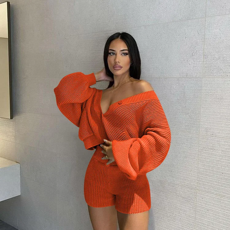 Trend 2022 Clothes 2 Piece Women Short Set Casual 3 Color Women Knit Shorts Set Spring Long Sleeve Women Short 2 Piece Set, Grey
Trend 2022 Clothes 2 Piece Women Short Set Casual 3 Color Women Knit Shorts Set Spring Long Sleeve Women Short 2 Piece Set, Grey