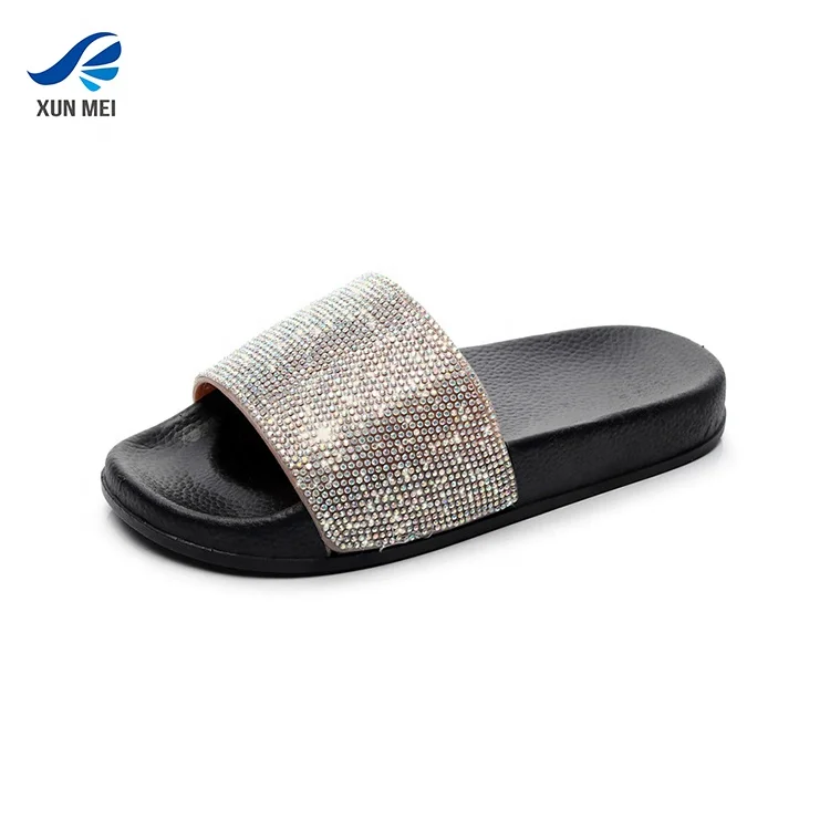 Women's slippers summer fashion custom outdoor slide sandals diamond bling slides slippers
Women's slippers summer fashion custom outdoor slide sandals diamond bling slides slippers