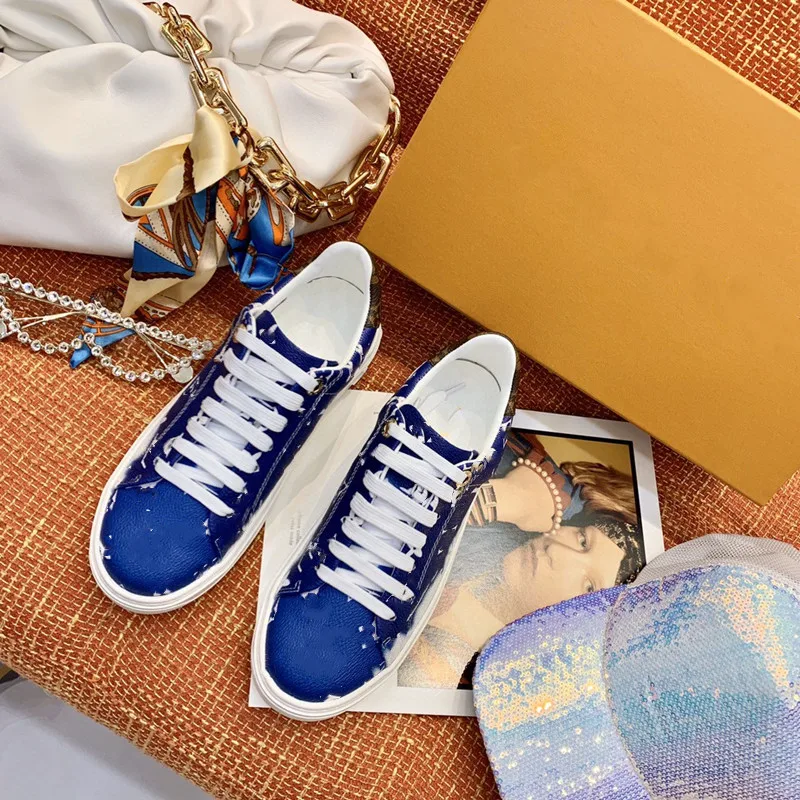 2020 couple models series small white shoes high-end ladies casual shoes suitable for gucciaas High heels and flat shoes.
2020 couple models series small white shoes high-end ladies casual shoes suitable for gucciaas High heels and flat shoes.