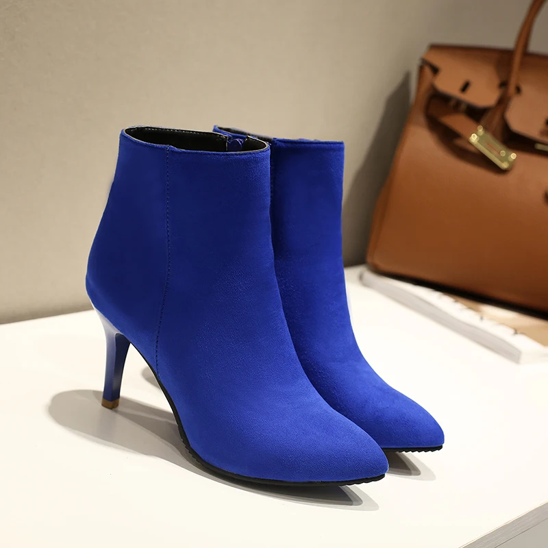 Fall Fashion Blue Suede Leather Plush Warm Short Ankle Boots, Blue/black/red/ 
Fall Fashion Blue Suede Leather Plush Warm Short Ankle Boots, Blue/black/red/
