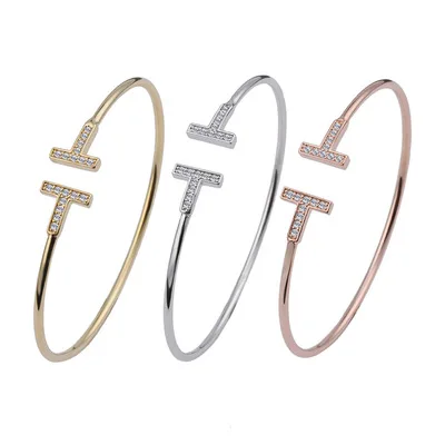 Hot Sale Couple Bracelet Most Simple Design Smooth Steel Buckle Party Bracelet Women Bracelet Accessories, Gold,silver,rose gold
Hot Sale Couple Bracelet Most Simple Design Smooth Steel Buckle Party Bracelet Women Bracelet Accessories, Gold,silver,rose gold