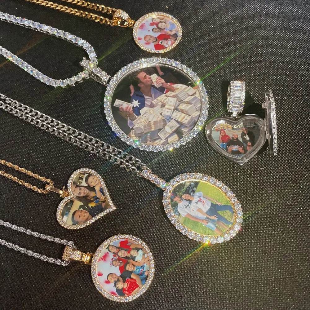 Custom Iced Out Large Size Memory Pendants Necklace Hip Hop Custom Photo Locket Picture Charm Photo Pendant with Picture 
Custom Iced Out Large Size Memory Pendants Necklace Hip Hop Custom Photo Locket Picture Charm Photo Pendant with Picture