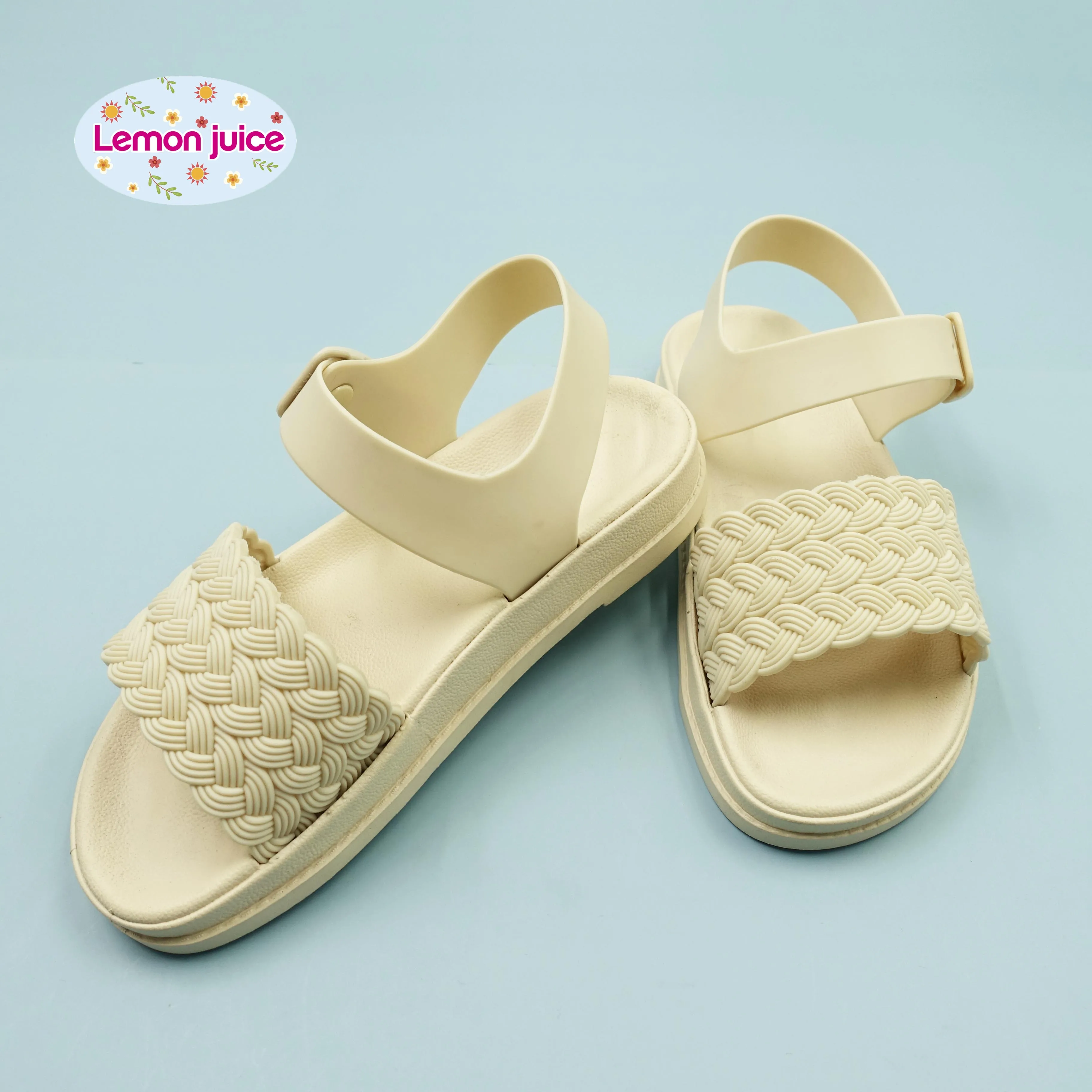 Fashion Designer Thick Sole Women Slides Lady Casual Soft and Comfortable women slides Casual beach Sandal for women 
Fashion Designer Thick Sole Women Slides Lady Casual Soft and Comfortable women slides Casual beach Sandal for women