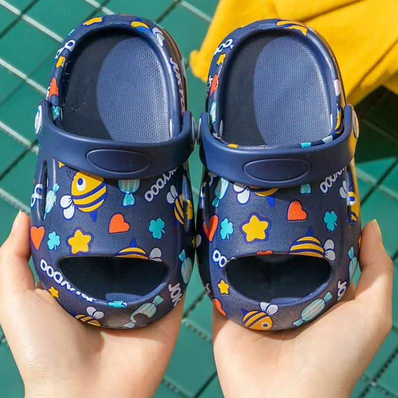 Original High Quality Brand painted slide sandal baby shoes rubber kids slippers yeezy kids slides
Original High Quality Brand painted slide sandal baby shoes rubber kids slippers yeezy kids slides
