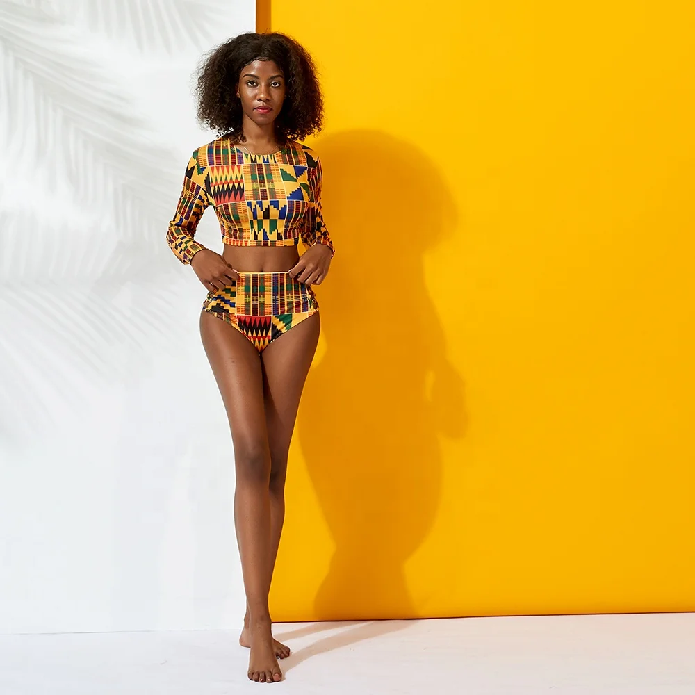 2021 Shebolen two piece swimsuit African kente print pattern women long sleeve beach wear fashionable
2021 Shebolen two piece swimsuit African kente print pattern women long sleeve beach wear fashionable