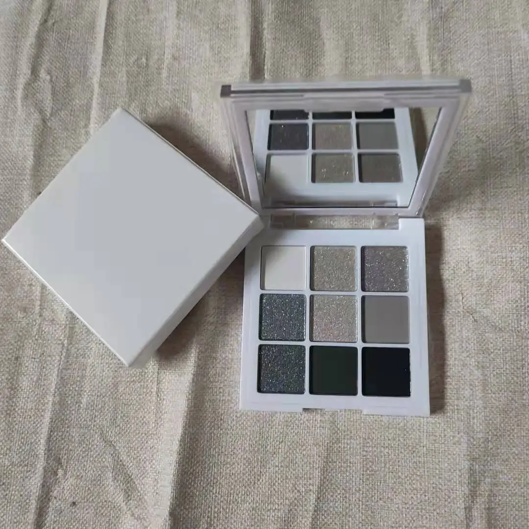 Plastic palette 9 Colors No Brand Eyesahdow custom logo Private Label Eyeshadow Palette With Low Moq
Plastic palette 9 Colors No Brand Eyesahdow custom logo Private Label Eyeshadow Palette With Low Moq
