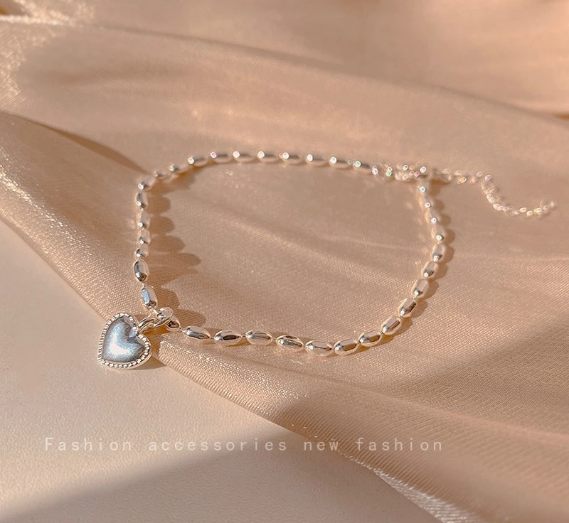 2022 Silver Rice Shape Chain With Heart Pendant Charm Bracelets & Bangles Fashion Jewelry For Women
2022 Silver Rice Shape Chain With Heart Pendant Charm Bracelets & Bangles Fashion Jewelry For Women