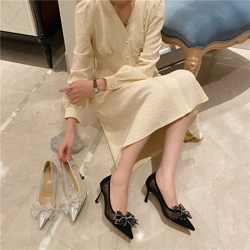 Brand shoes women polka dot print butterfly knot decor mesh pumps high heels pointed toe patchwork slip on lady footwear
Brand shoes women polka dot print butterfly knot decor mesh pumps high heels pointed toe patchwork slip on lady footwear
