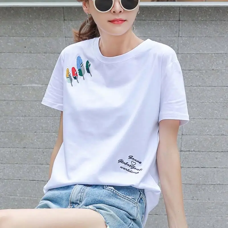 Wholesale New Women Girls Cotton Embroidery Feather O-Neck Short Sleeve Cotton Tee Shirts Logo Solid Color Loose Casual T-shirt
Wholesale New Women Girls Cotton Embroidery Feather O-Neck Short Sleeve Cotton Tee Shirts Logo Solid Color Loose Casual T-shirt