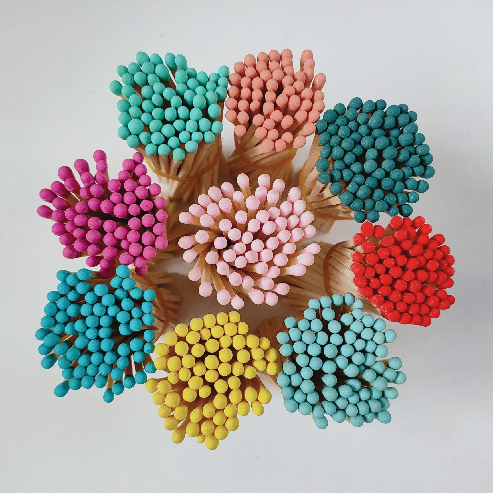 wood in different lengths different match stick lower MOQ price bulk hotel colored matches
wood in different lengths different match stick lower MOQ price bulk hotel colored matches
