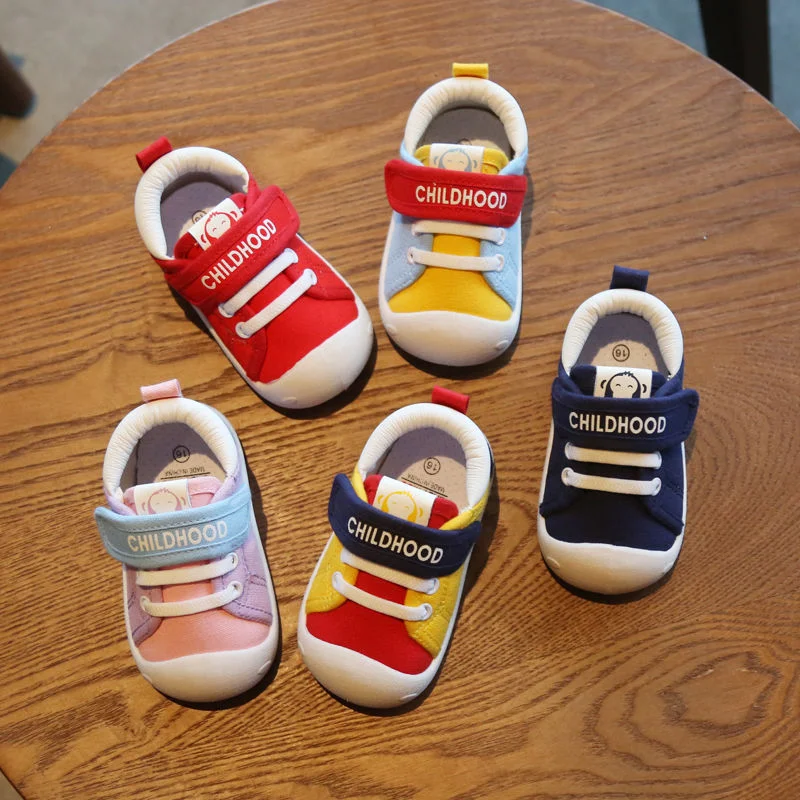 New Born Designers Casual Toddlers Kids Shoe Girls Boys Baby Socks Shoes, Navy blue, red, purple cobmo, sky blue cobmo,yellow cobmo
New Born Designers Casual Toddlers Kids Shoe Girls Boys Baby Socks Shoes, Navy blue, red, purple cobmo, sky blue cobmo,yellow cobmo